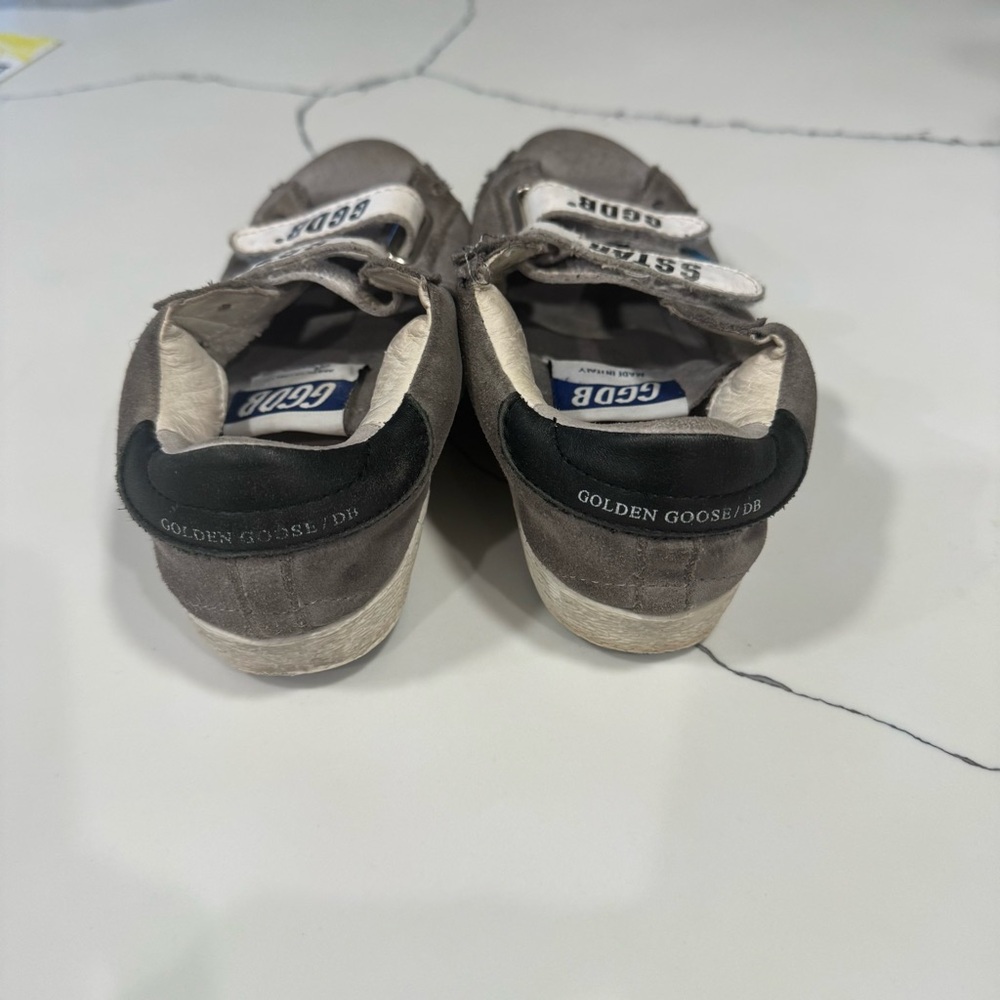 Kids Golden Goose Sneakers - Picture 3 of 3